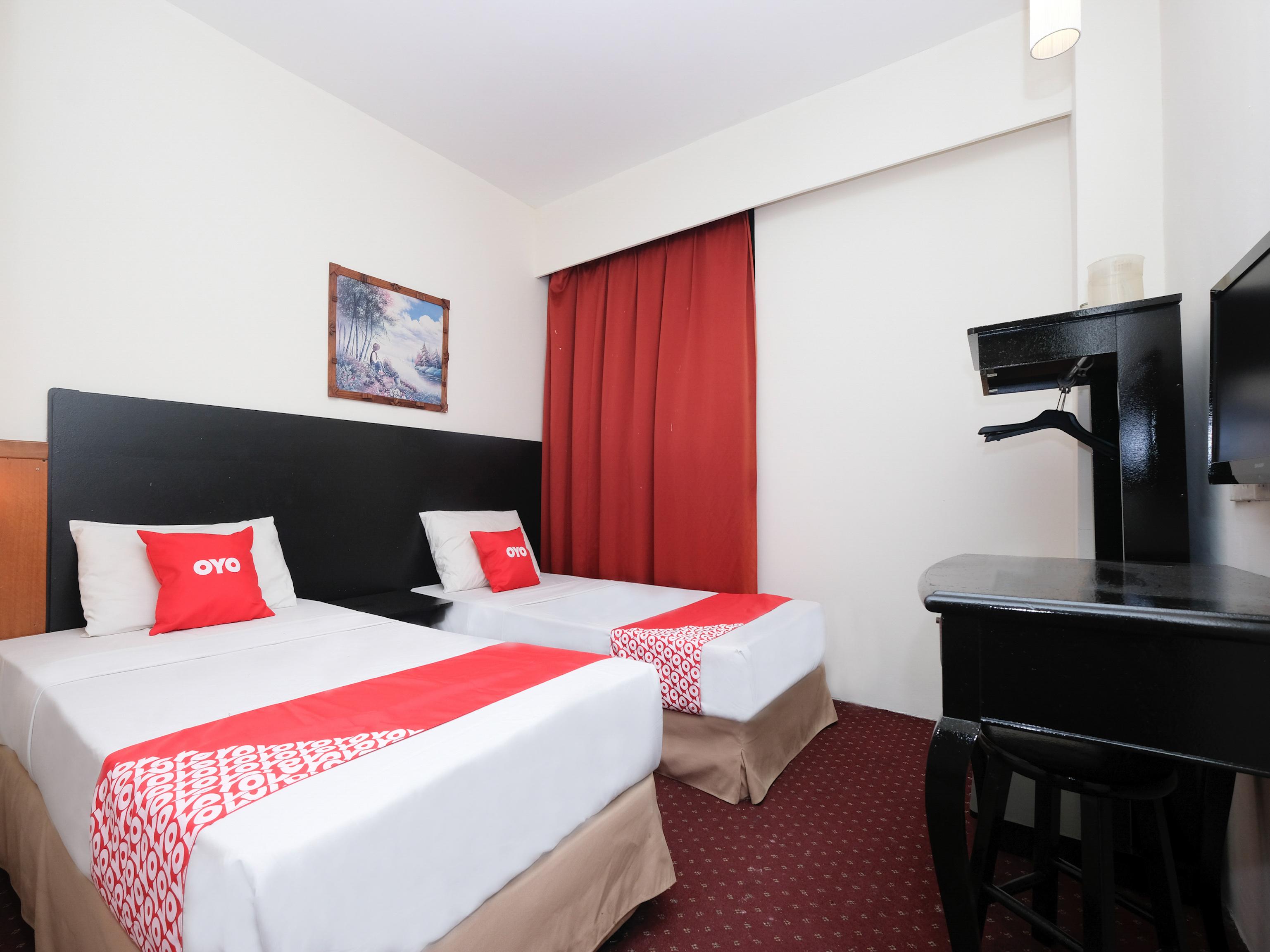 Hotel Sri Sutra - Sungai Buloh Petaling Jaya Exteriör bild