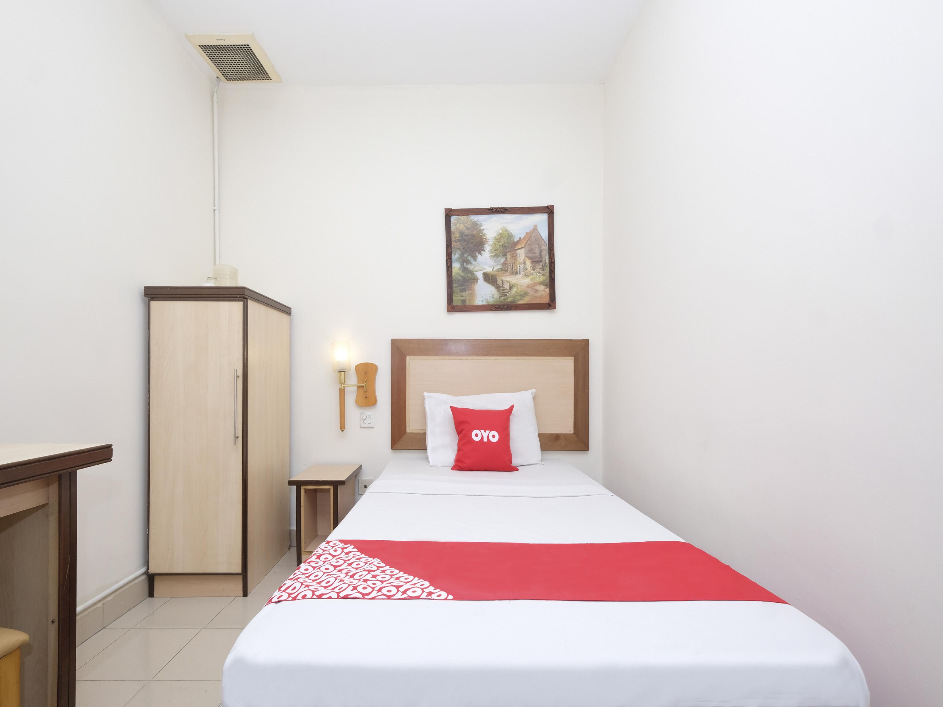 Hotel Sri Sutra - Sungai Buloh Petaling Jaya Exteriör bild