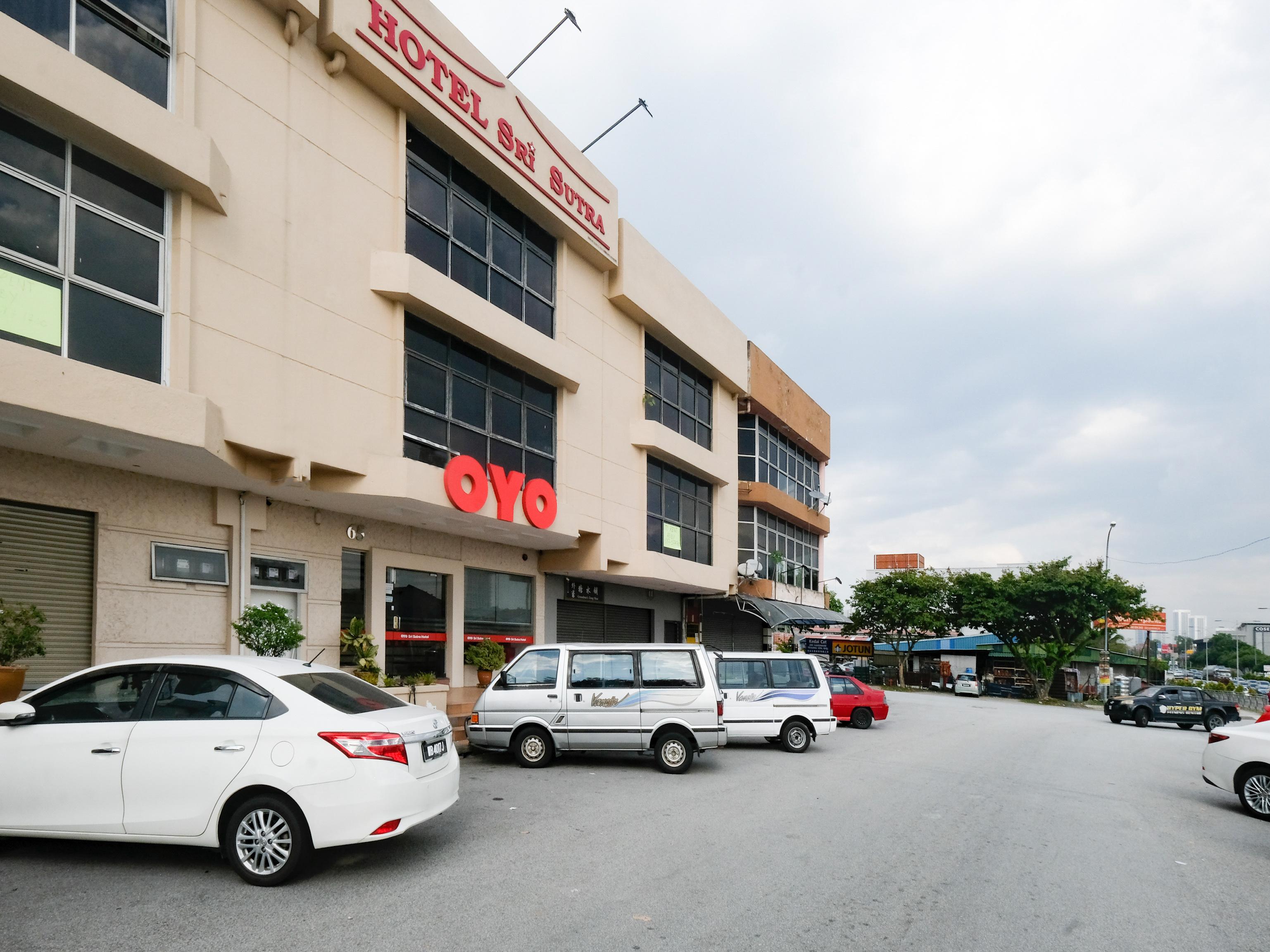 Hotel Sri Sutra - Sungai Buloh Petaling Jaya Exteriör bild